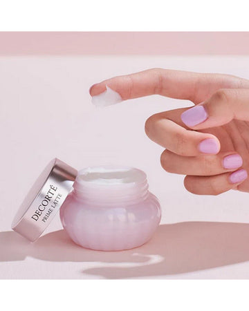 Cosme Decorte Prime Latte