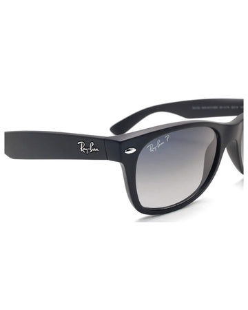 Sunglasses Ray-Ban New Wayfarer Black RB2132 601S/78 55-18 Medium Polarized Gradient