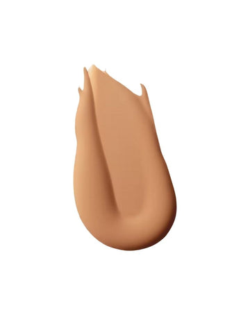 Mac Studio Radiance Serum-Powered™ Foundation